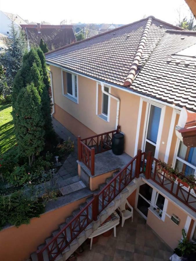 Kenézy Lux Apartman Vendégház Hajdúszoboszló Exterior foto